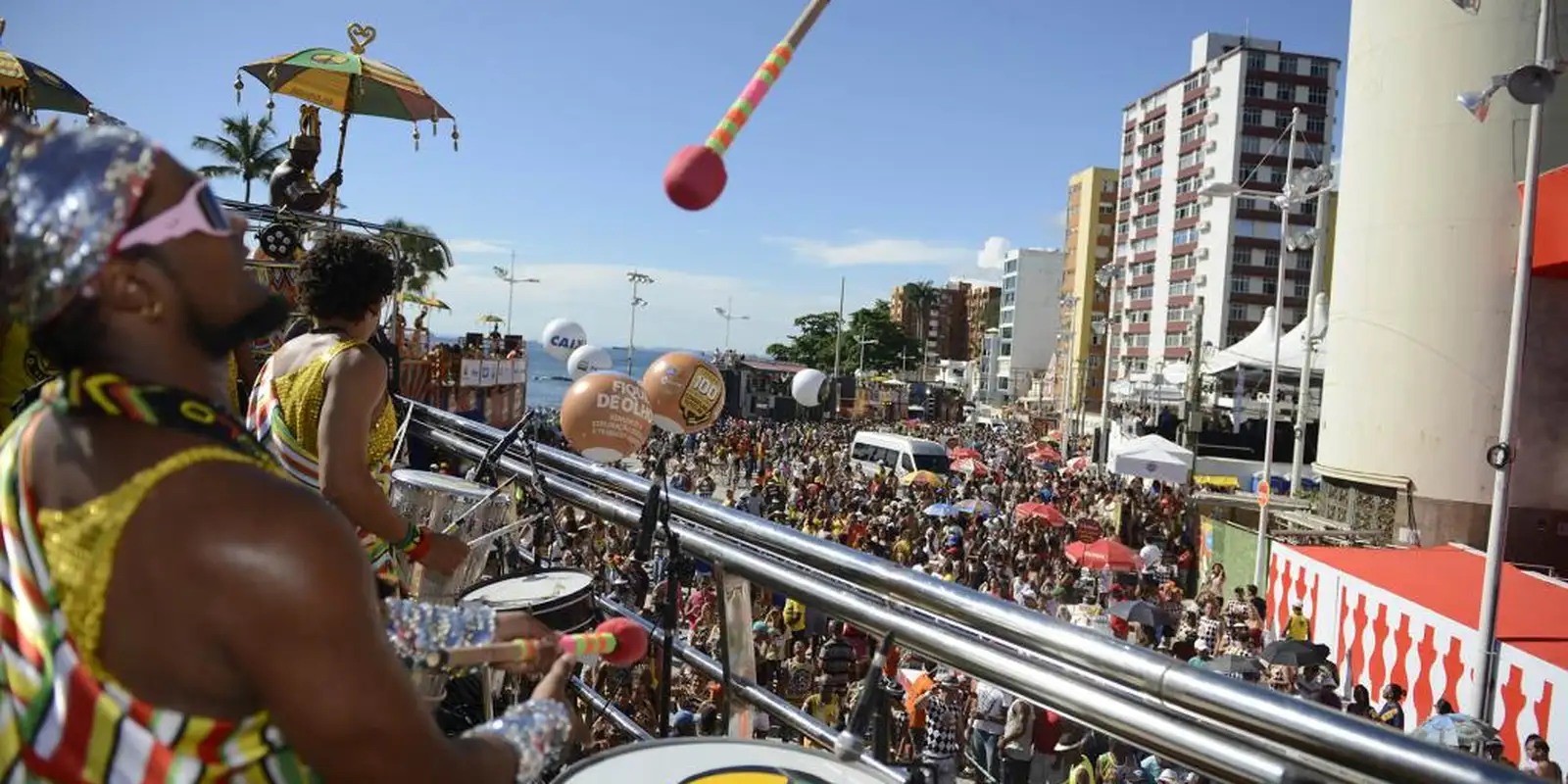 Ivete, BaianaSystem, Brown e Ilê Ayê abrem carnaval de Salvador